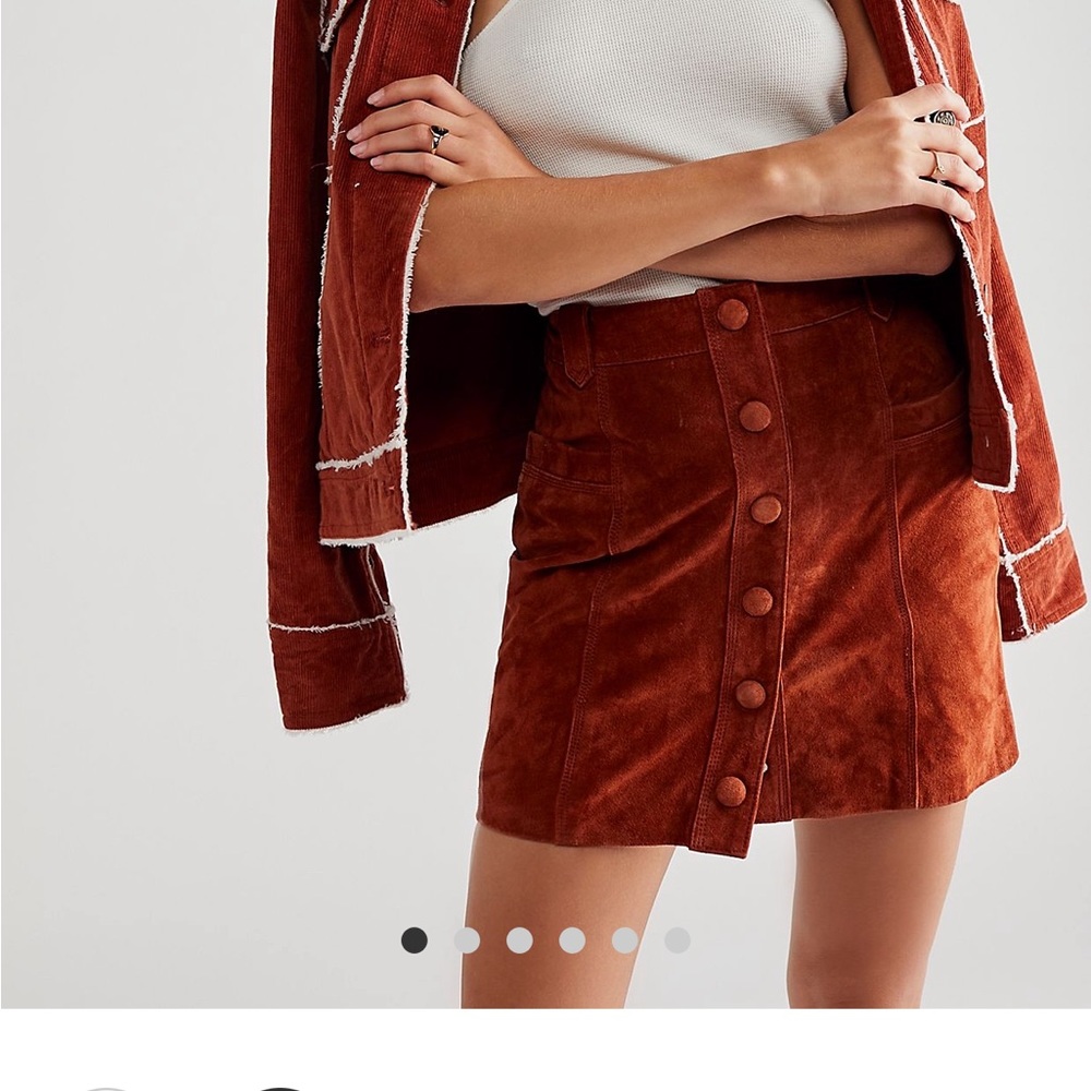 BNWT SUPER CUTE FREE PEOPLE blanknyc suede skirt size 26. New with tags